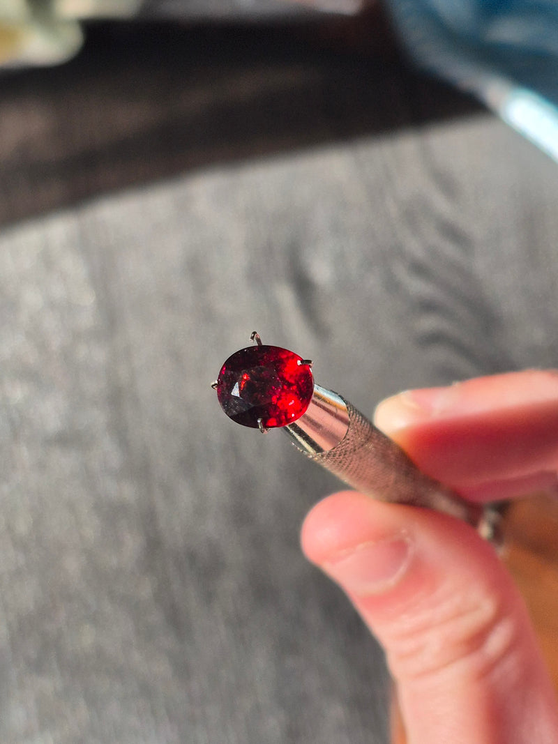 Rhodolite Garnet Gemstone
